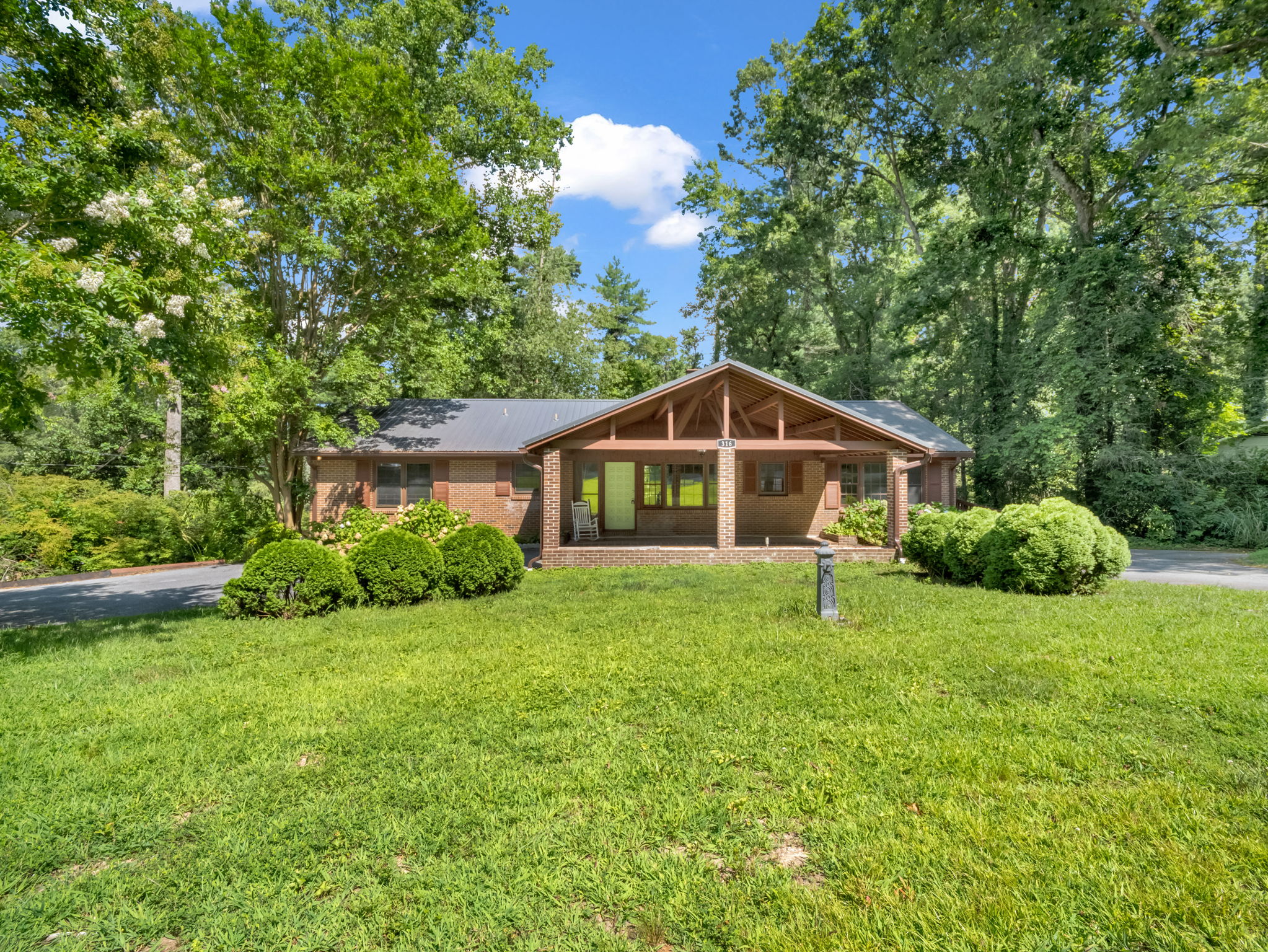 316 South Rugby Road
